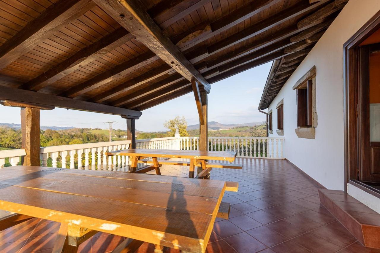 Aia Agroturismo Landarbide Zahar מראה חיצוני תמונה