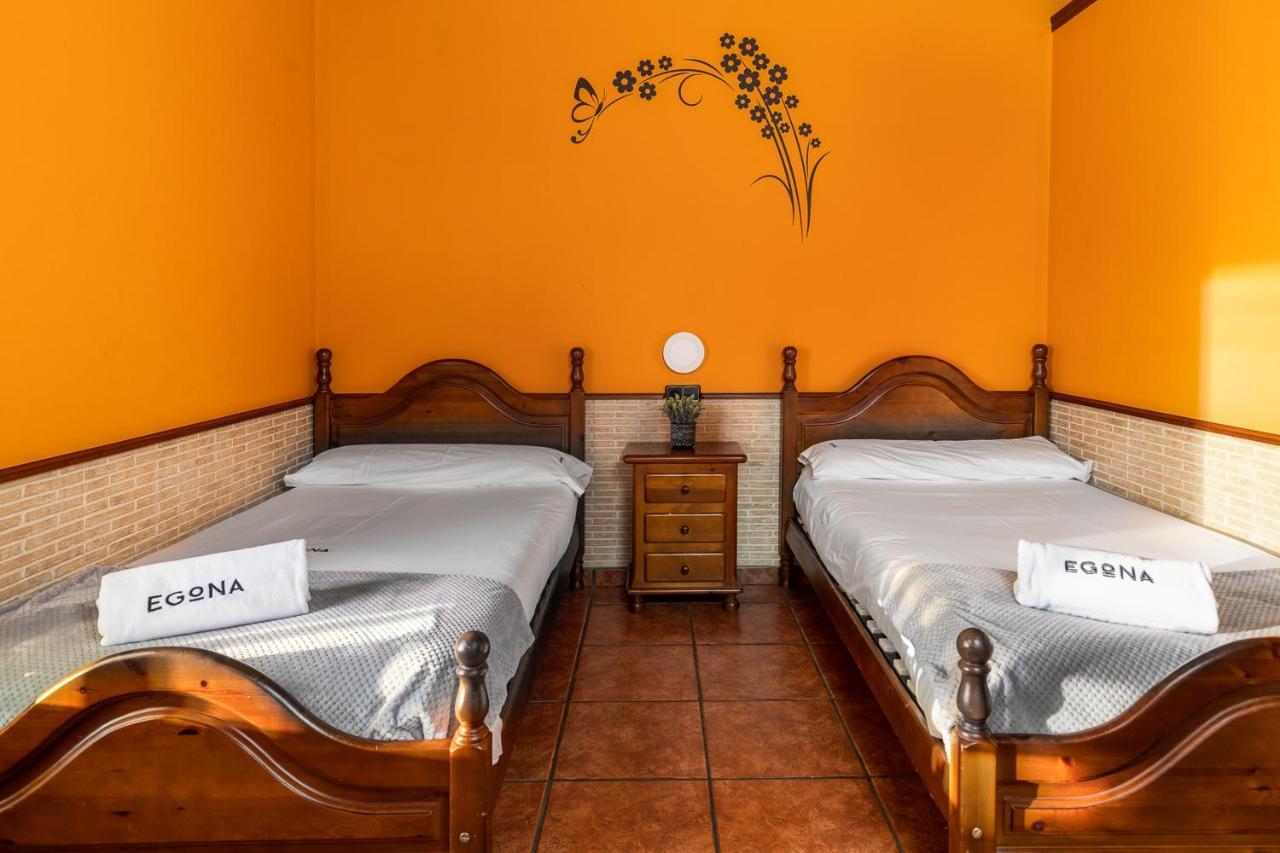 Aia Agroturismo Landarbide Zahar מראה חיצוני תמונה