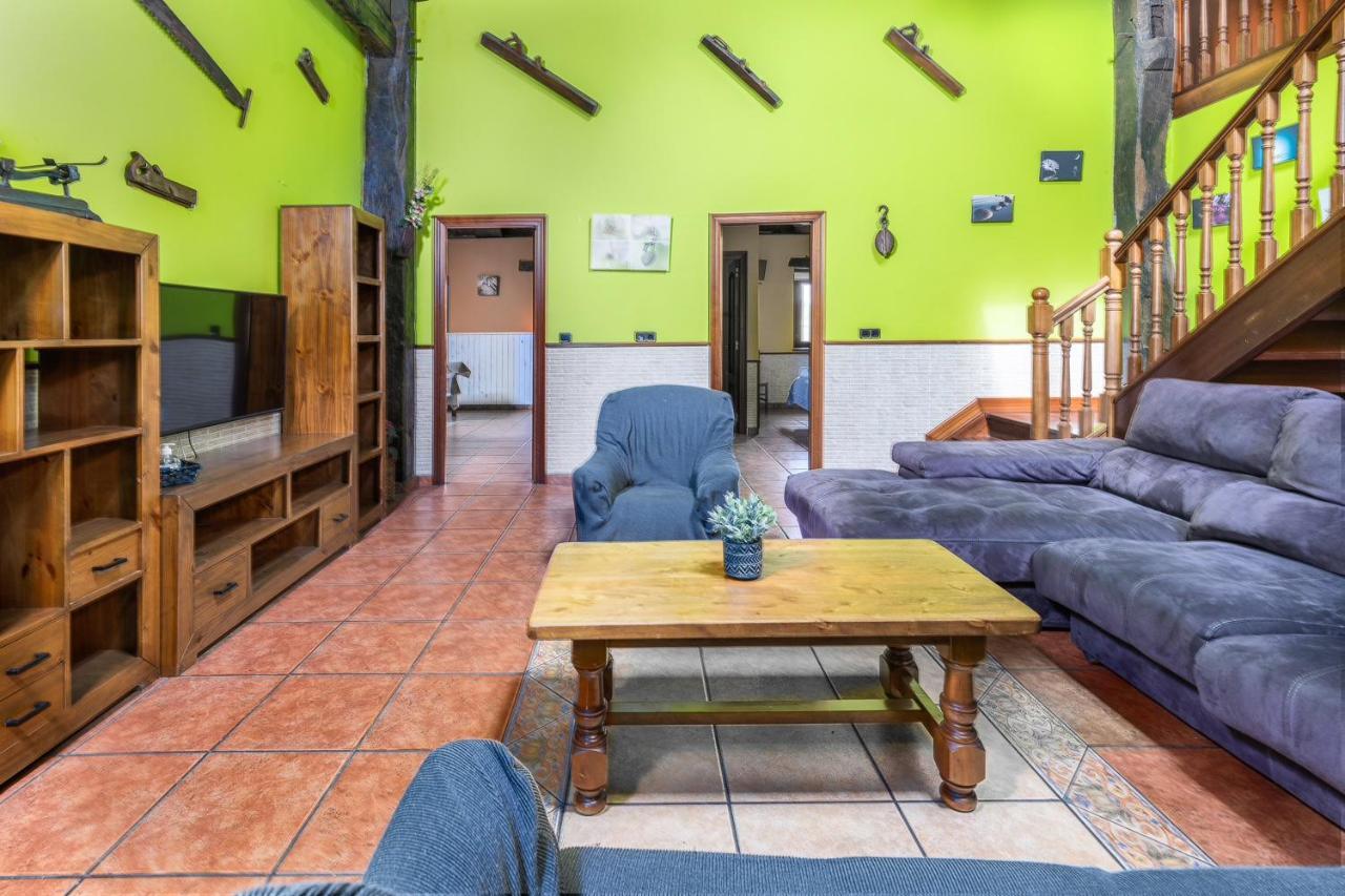 Aia Agroturismo Landarbide Zahar מראה חיצוני תמונה
