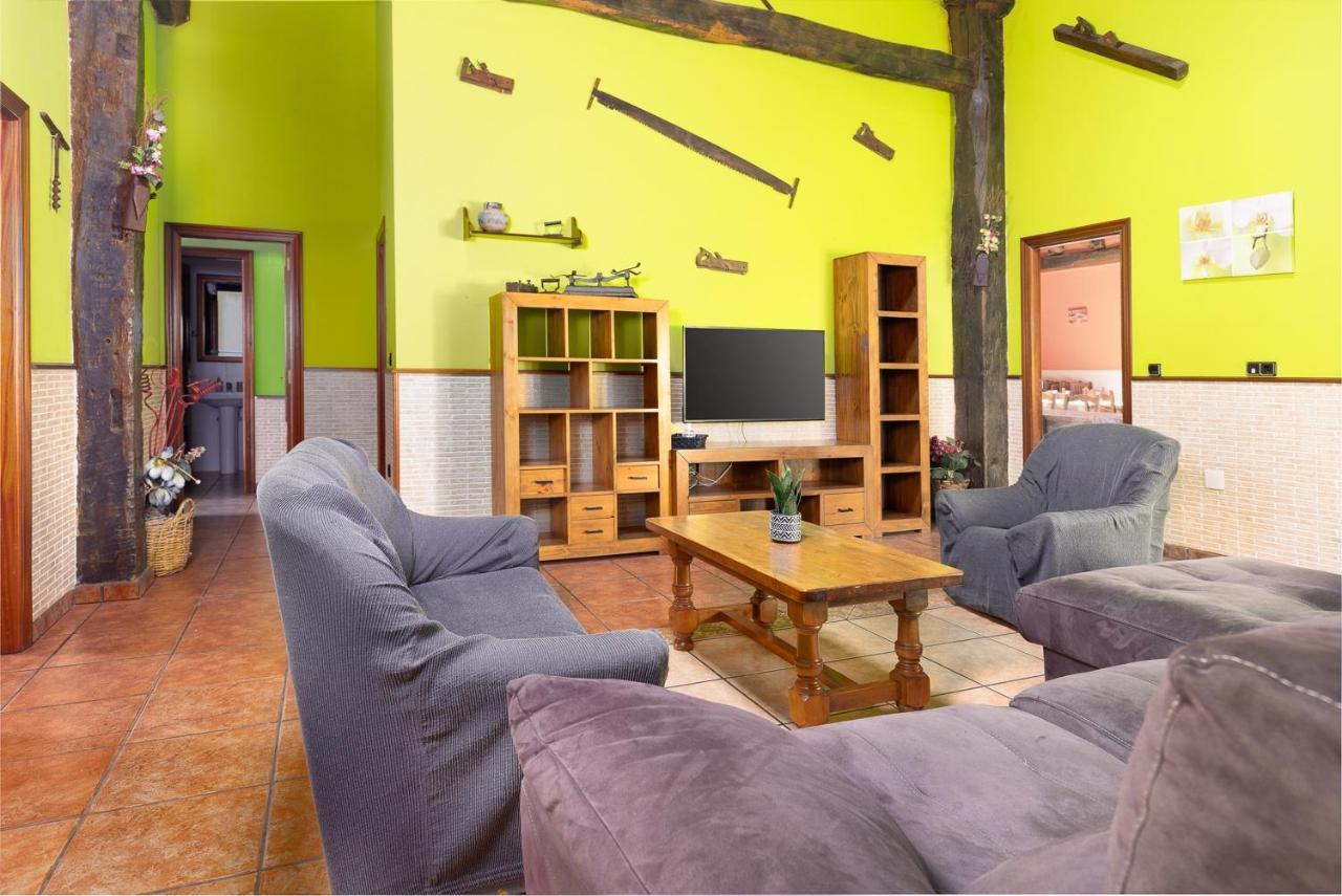 Aia Agroturismo Landarbide Zahar מראה חיצוני תמונה
